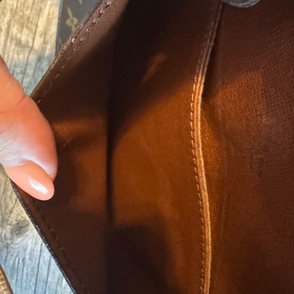 AUTH Louis Vuitton Saint Cloud PM Crossbody LV Monogram Shoulder Bag - Picture 2 of 10